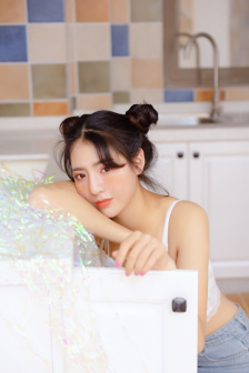 火影小南 乳液